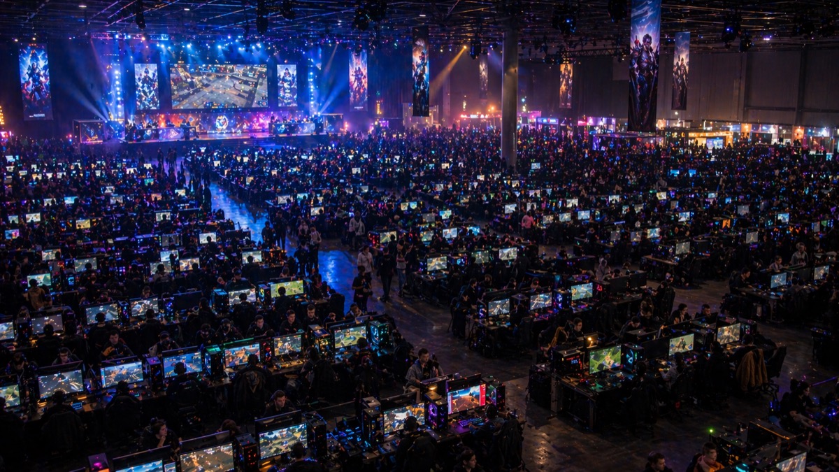 Événements gaming et culture LAN en 2026 : le retour du physique dans un écosystème digital